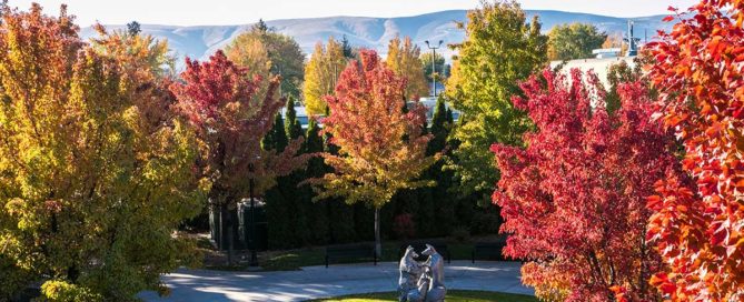 Yakima campus in the fall